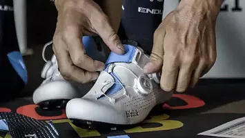 Поступление велотуфель FIZIK 2025
